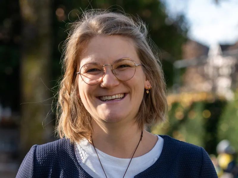 Nathalie Meyer INTO Team