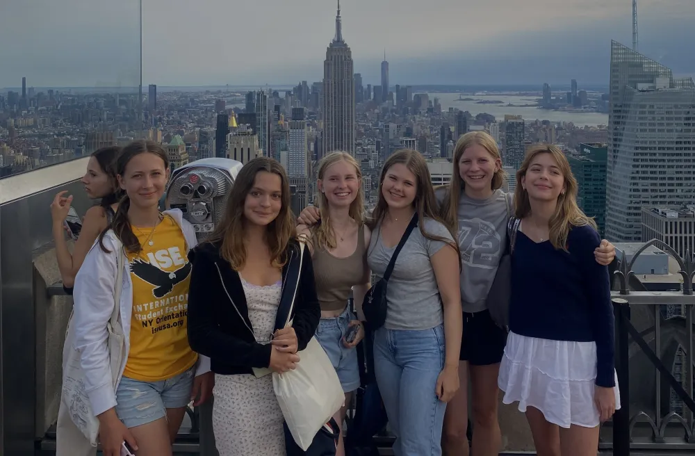 Schweizer Austauschschuelerinnen beim Orientation Camp in New York